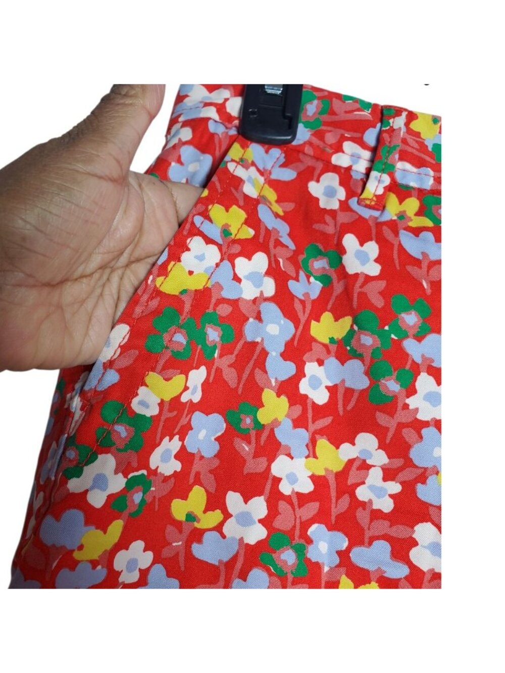 Talbots Womens Floral Print Girlfriend Chino Shorts Red/Multicolor Size 6 - Picture 9 of 12